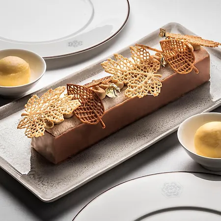 Apogee Courchevel, Oetker