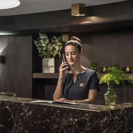 Apogee Courchevel, Oetker 5* Куршевель