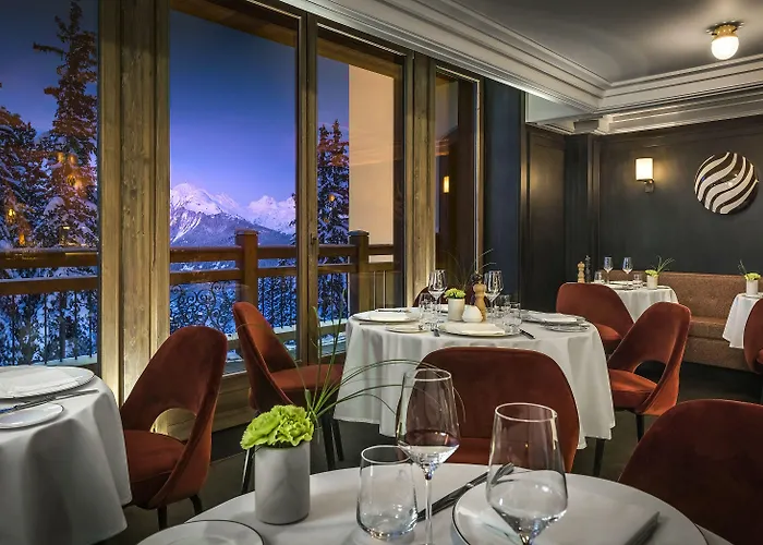 Apogee Courchevel, Oetker מלון 5*