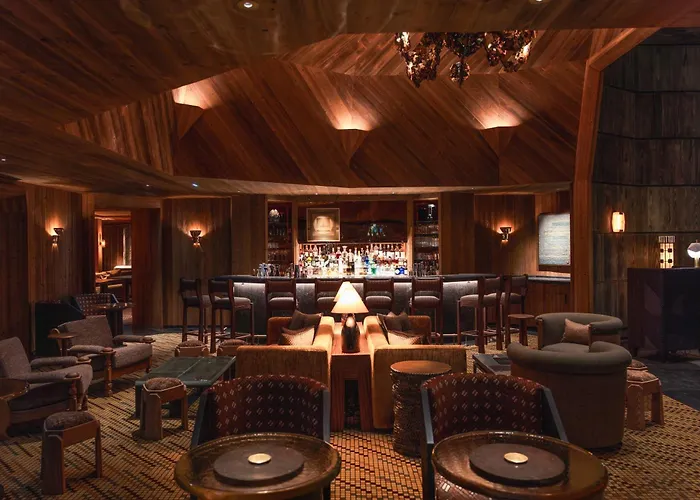 Apogee Courchevel, Oetker מלון 5*