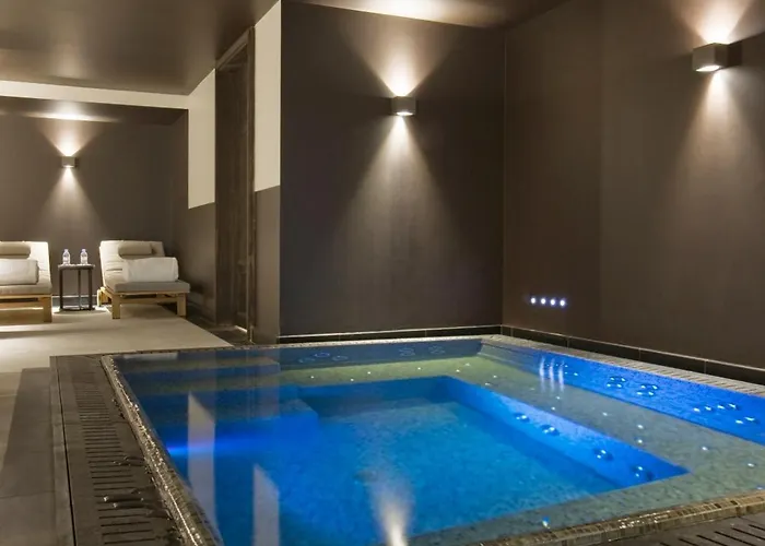 Apogee Courchevel, Oetker 5* קורשבל