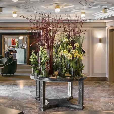 Apogee Courchevel, Oetker