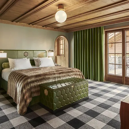 Apogee Courchevel, Oetker 5*