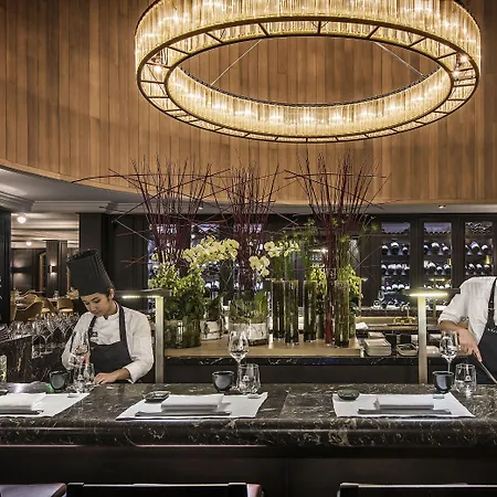 Apogee Courchevel, Oetker Courchevel