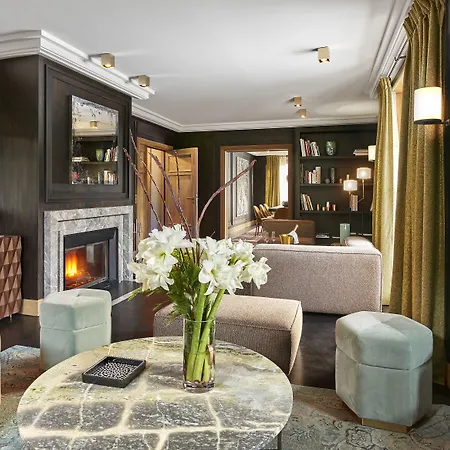 Apogee Courchevel, Oetker Otel