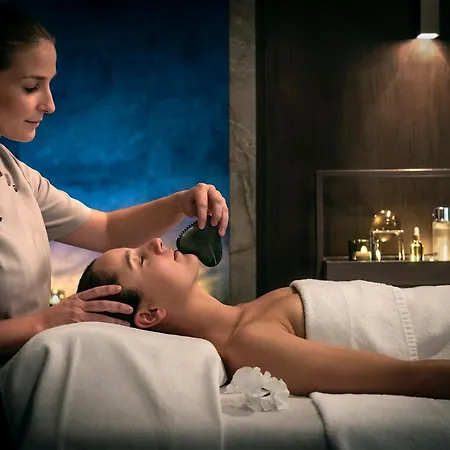 Apogee Courchevel, Oetker Отель Куршевель