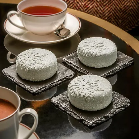 Apogee Courchevel, Oetker 5*