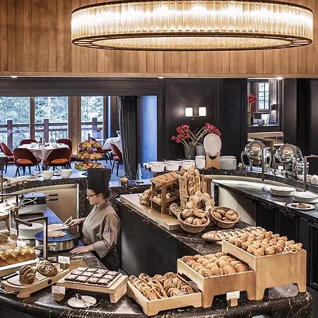 Apogee Courchevel, Oetker Hotel Courchevel