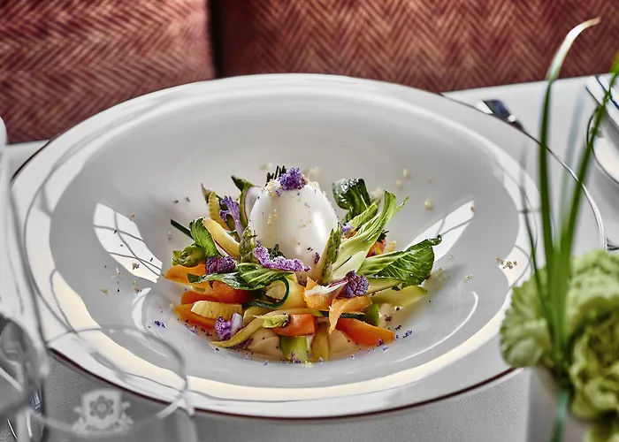 Apogee Courchevel, Oetker 5* Courchevel